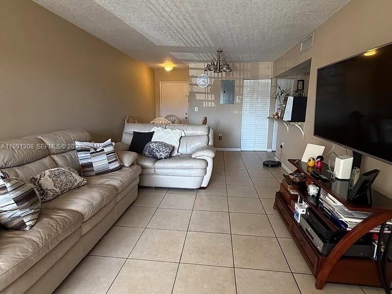 9715 Fontainebleau Blvd - Photo 2 of 6