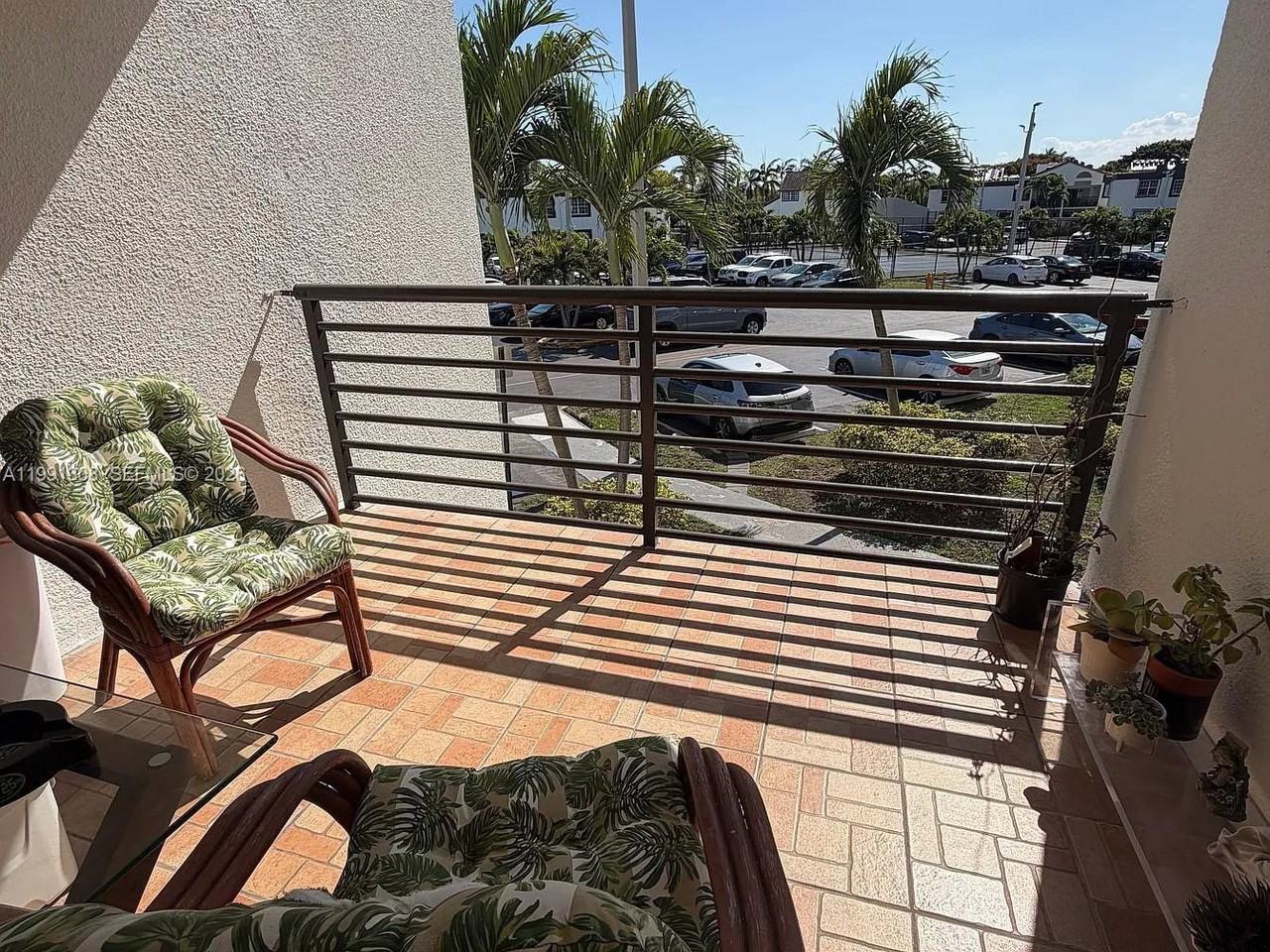 9715 Fontainebleau Blvd - Photo 3 of 6