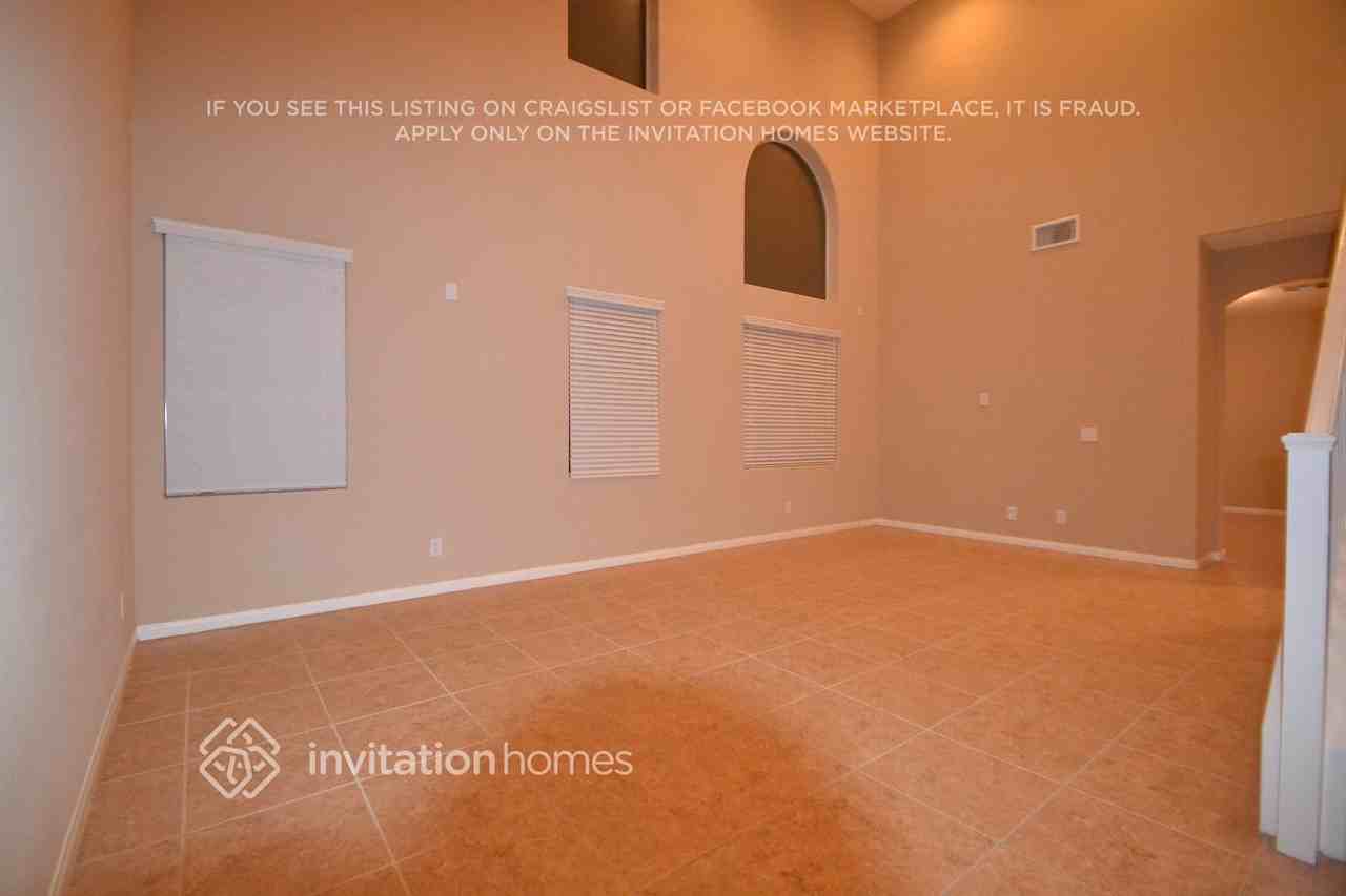 4437 Little Blue Heron Ave - Photo 2 of 12