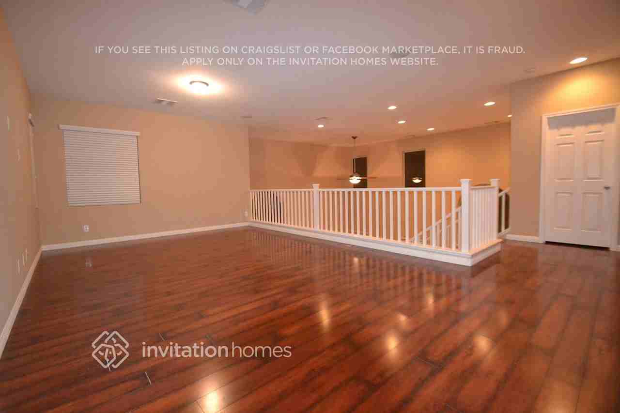 4437 Little Blue Heron Ave - Photo 3 of 12