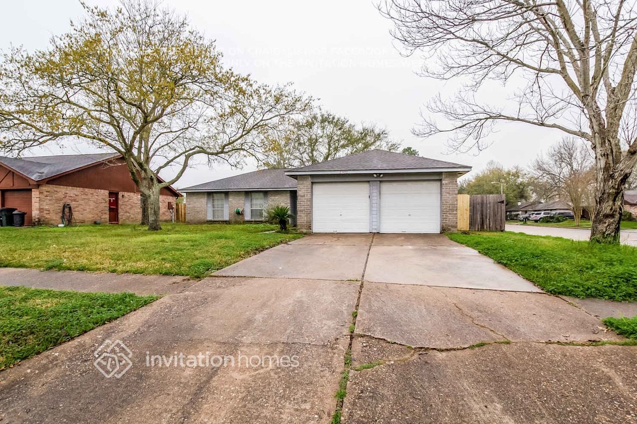 2902 Early Turn Dr - Photo 2 of 14