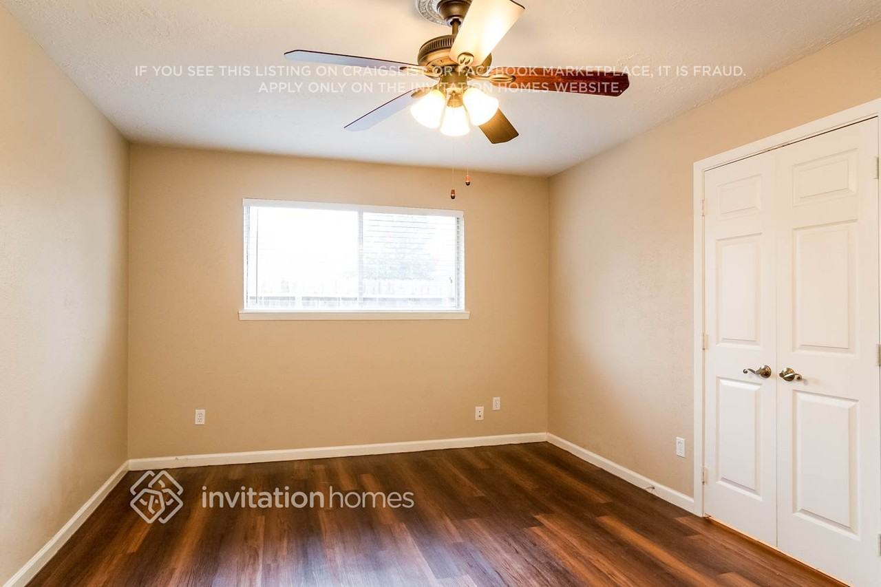 2902 Early Turn Dr - Photo 7 of 14