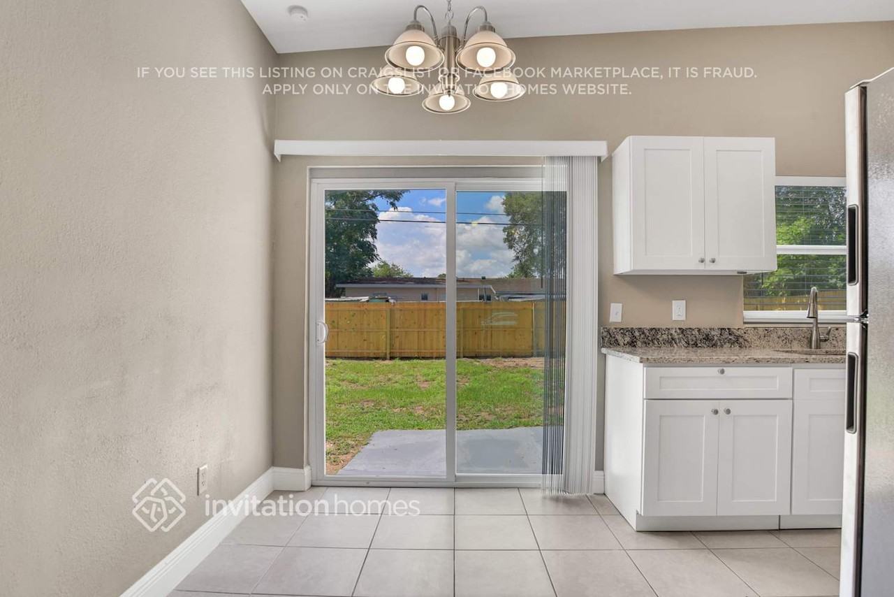 6214 Melbourne Ave - Photo 6 of 27