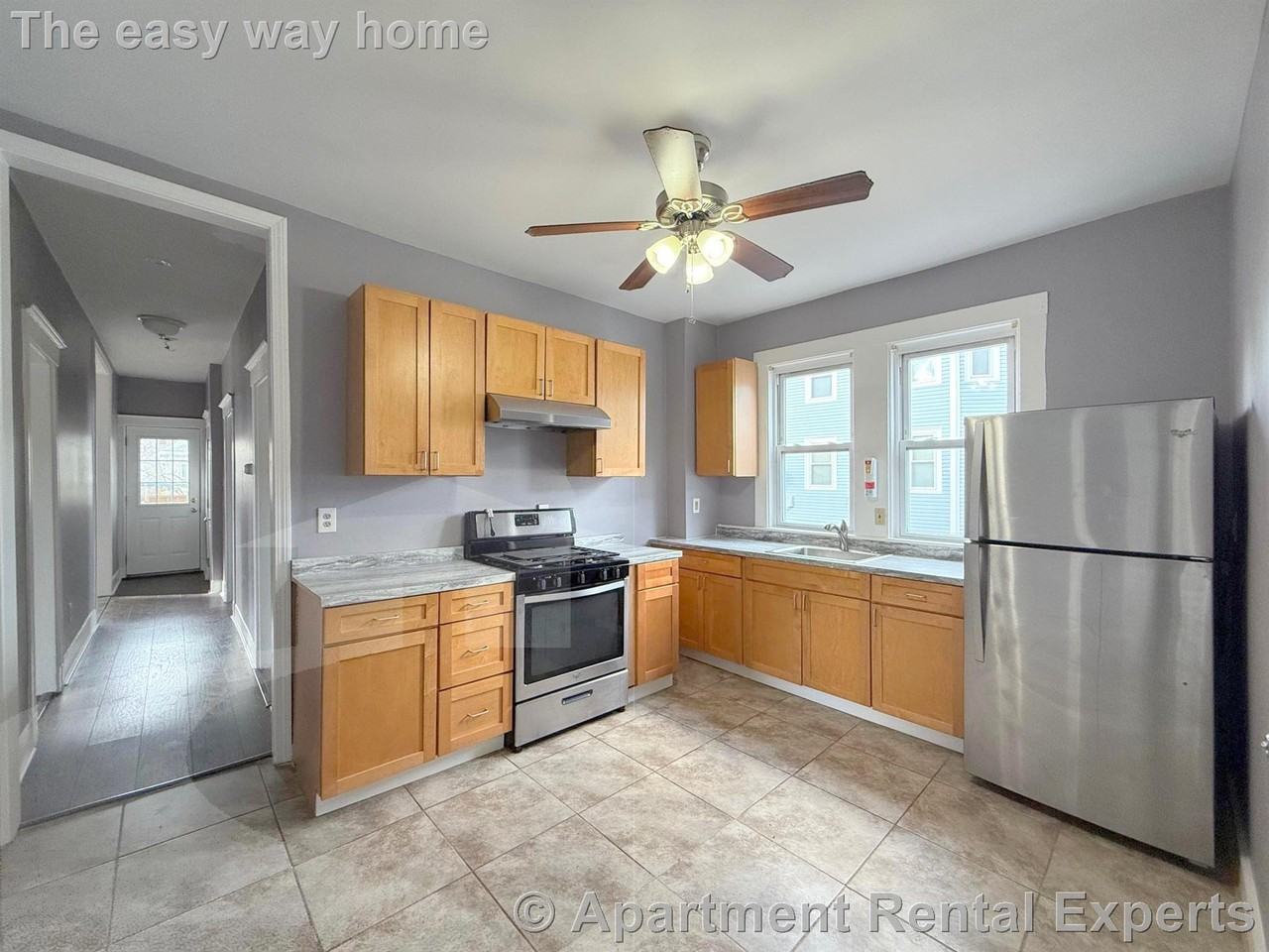 196 Sherman St #2 - Photo 3 of 15