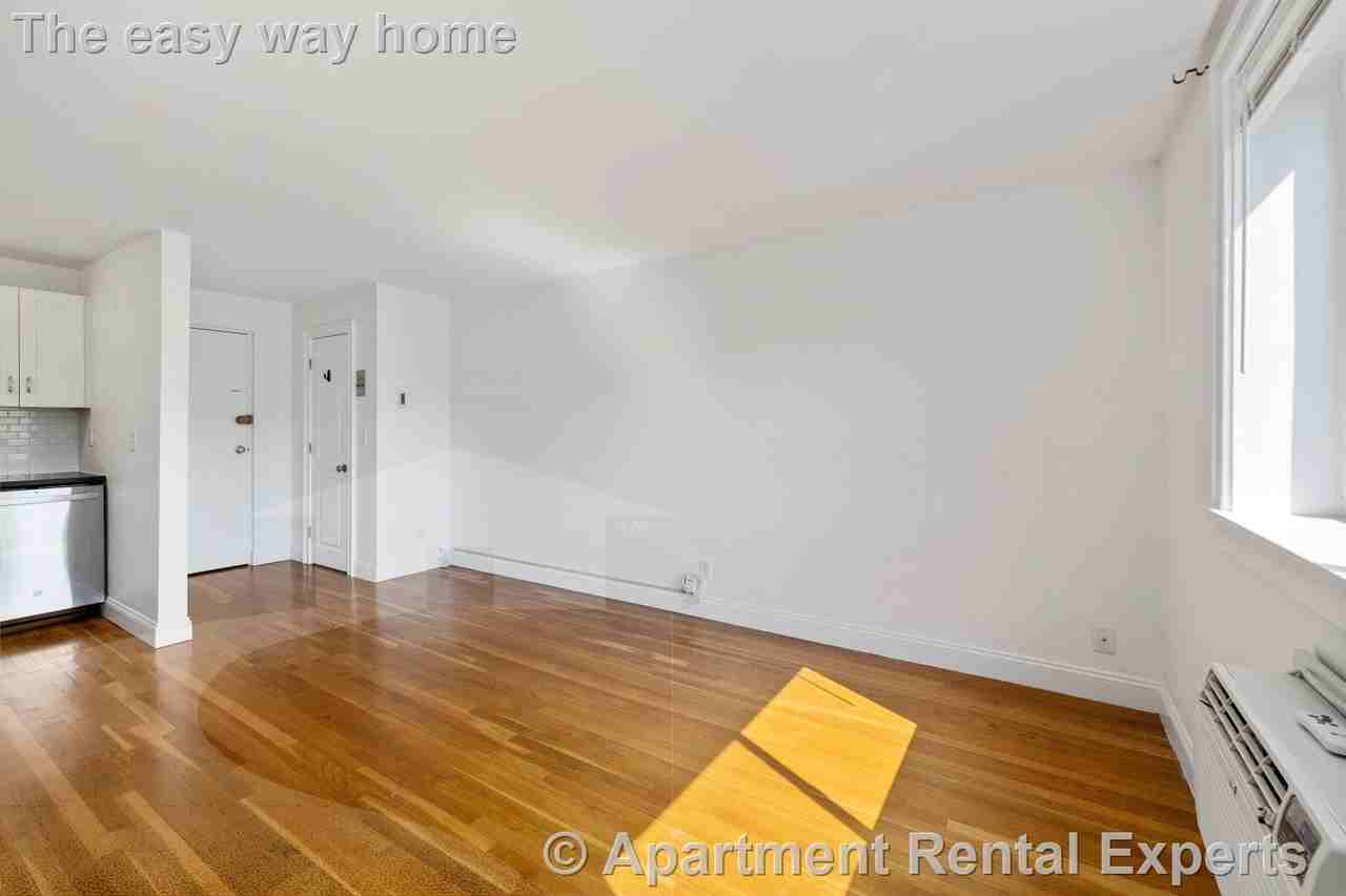 134 Summer St #32 - Photo 4 of 18