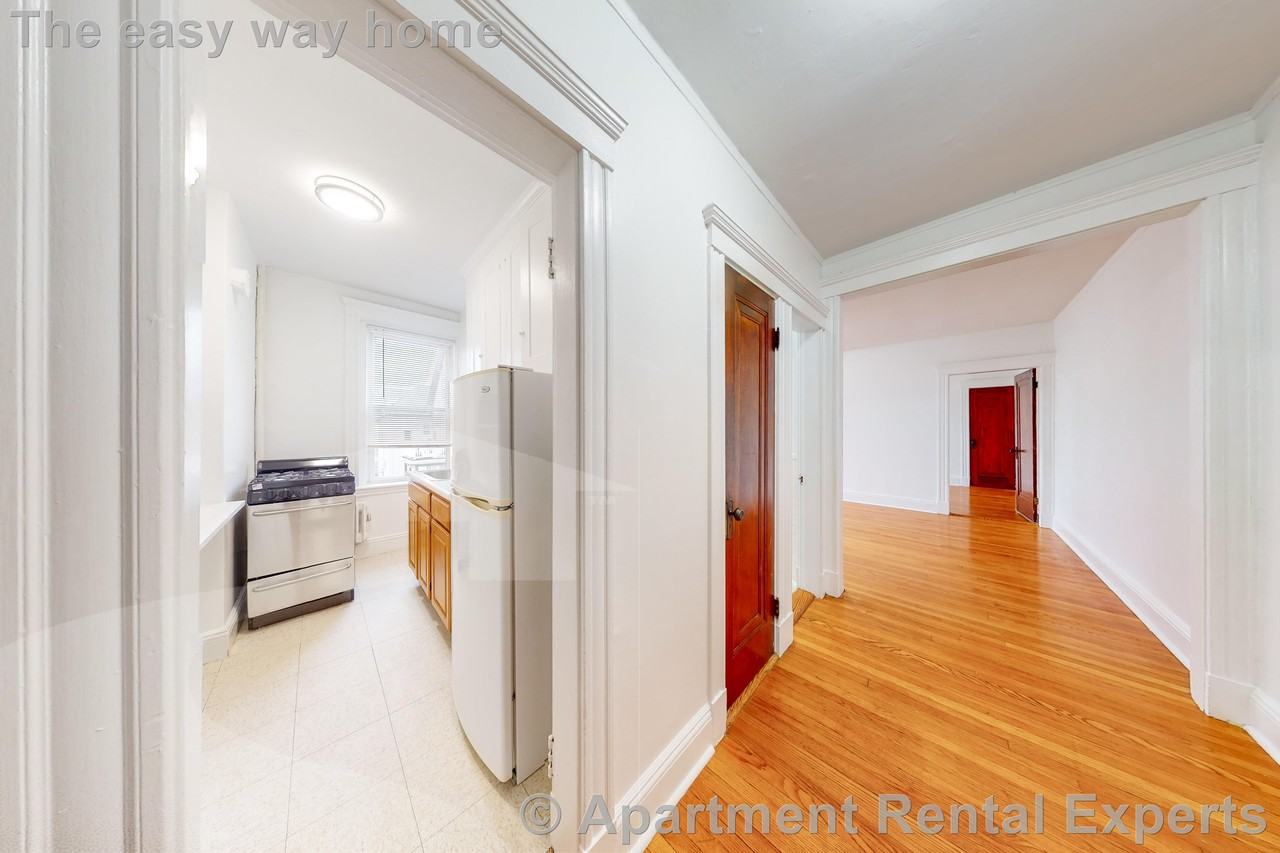 170 Maple St #207 - Photo 4 of 15
