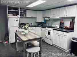 featured image of 10 Wallace St #2R