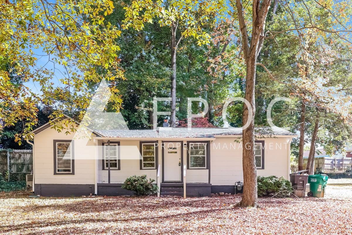 1308 Madison St - Photo 3 of 15