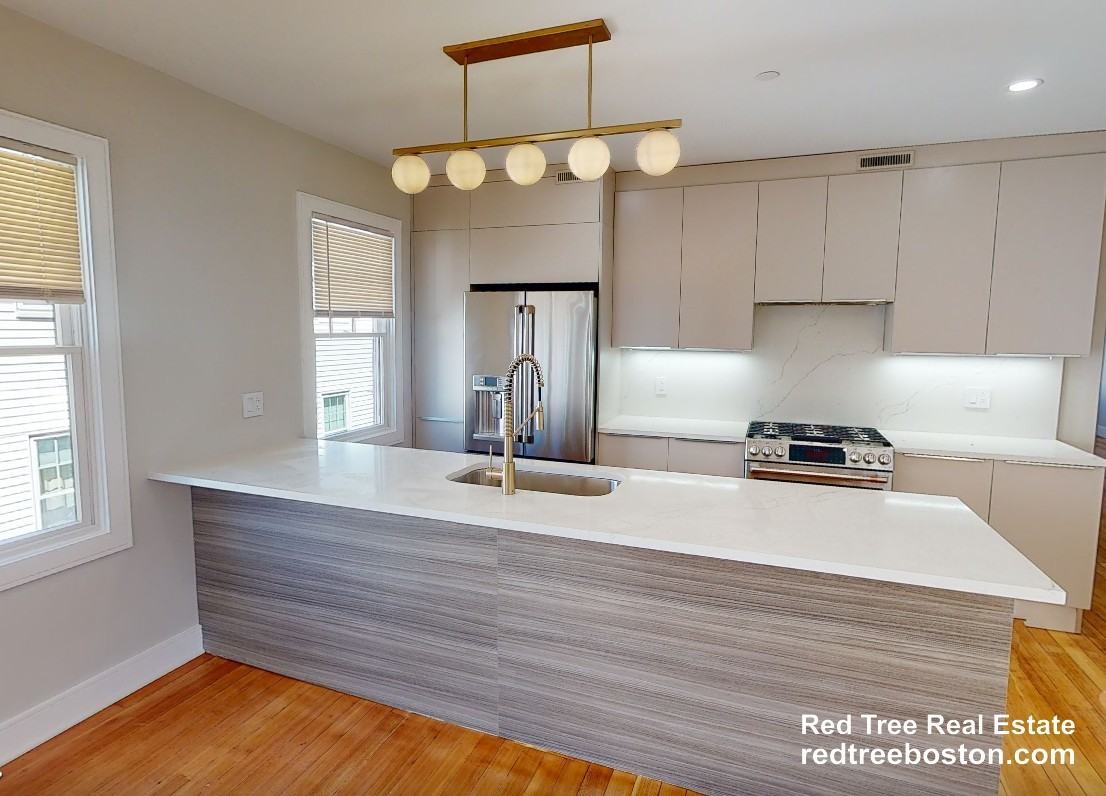 93 Williston Rd #3 - Photo 3 of 11