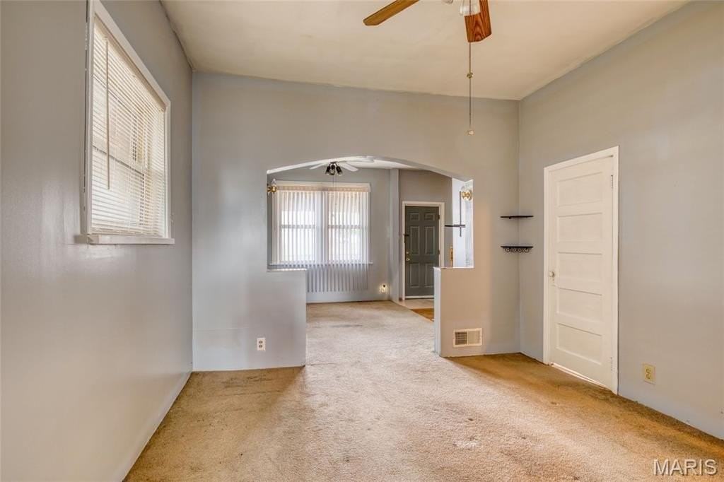 4154 Schiller Pl - Photo 6 of 20