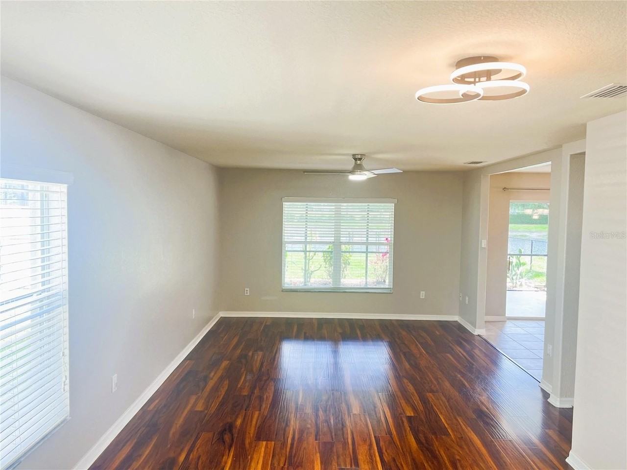 7109 Chatum Light Run - Photo 4 of 45