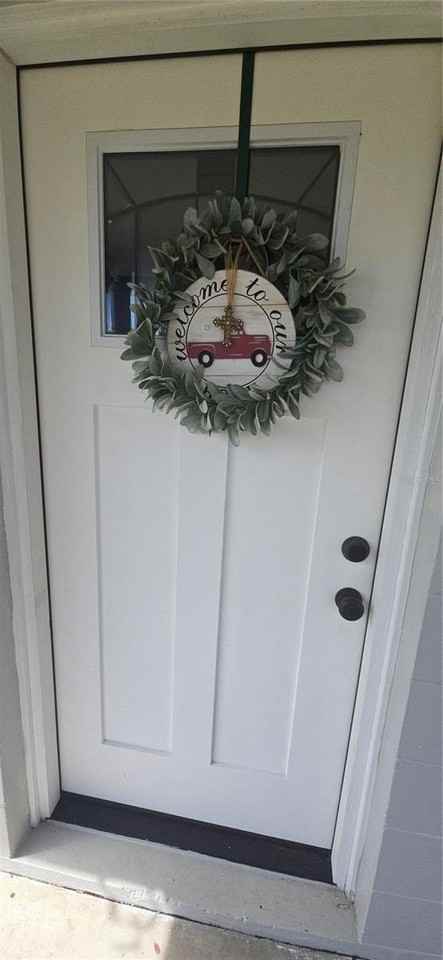 1573 Fort Meade Rd - Photo 4 of 21