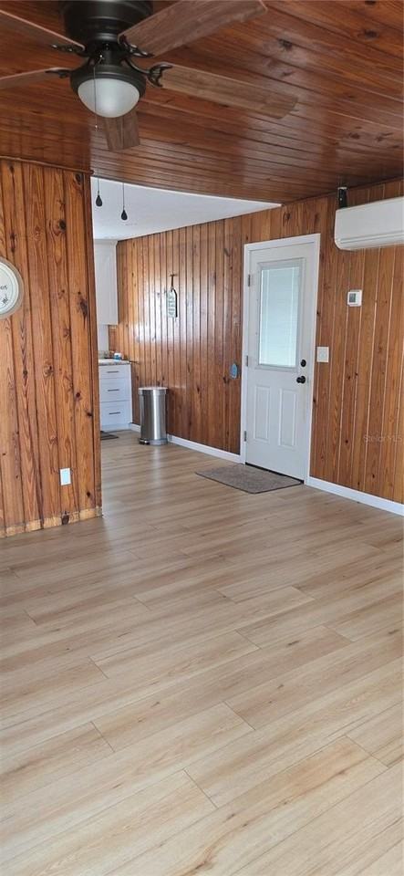 1573 Fort Meade Rd - Photo 5 of 21