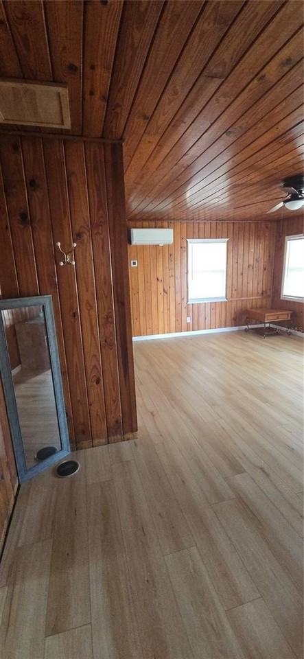 1573 Fort Meade Rd - Photo 6 of 21