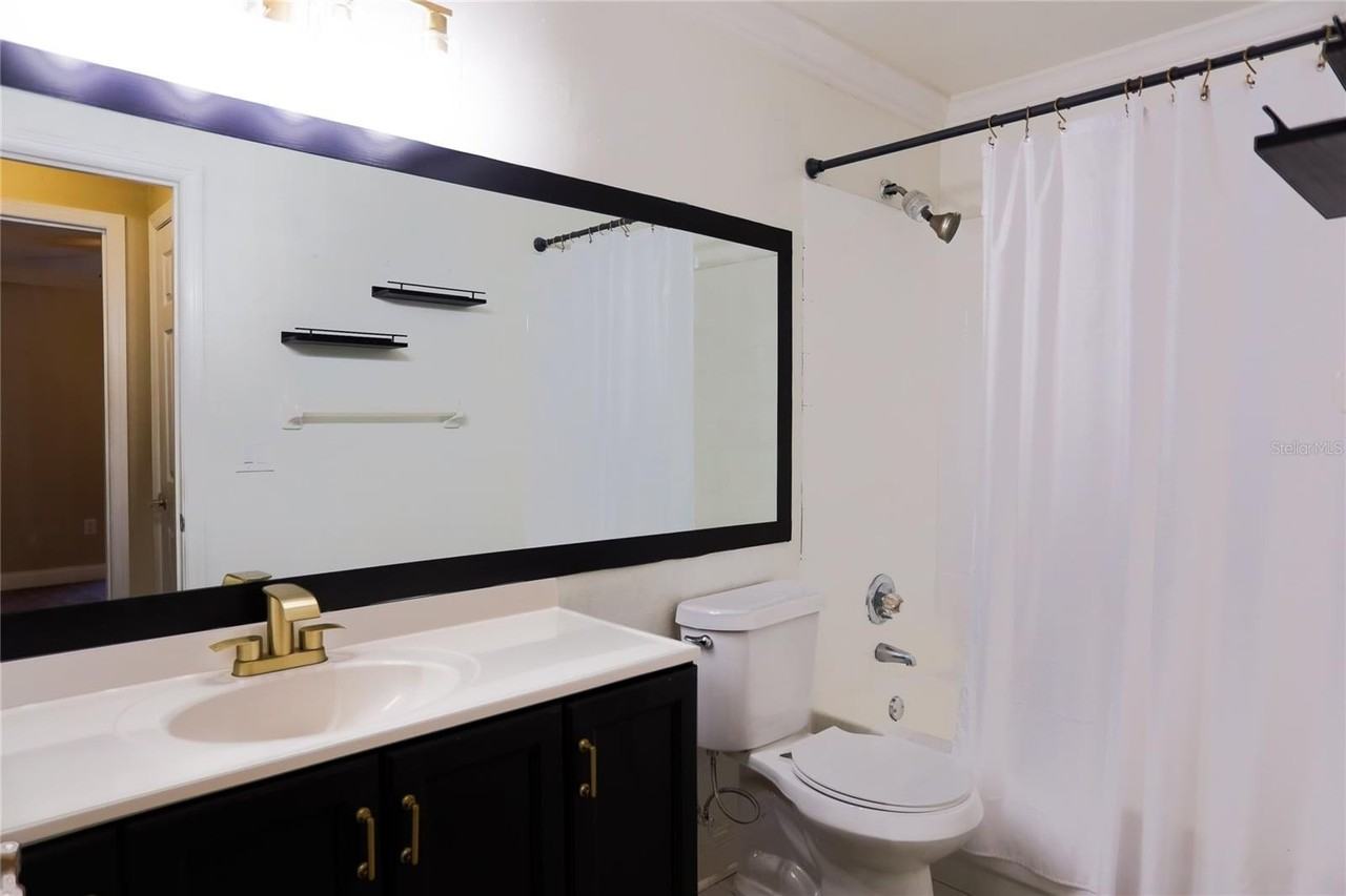 2083 Windward Pass - Photo 7 of 15