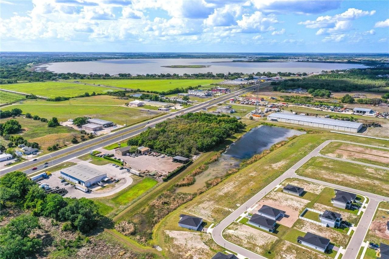 780 Cantaberry Dr - Photo 6 of 26