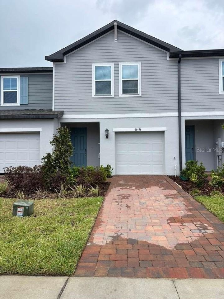 16436 Happy Eagle Dr - Photo 2 of 31