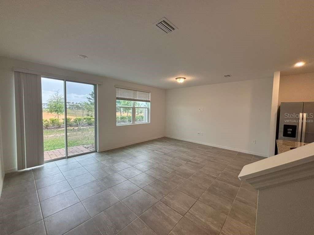16436 Happy Eagle Dr - Photo 5 of 31