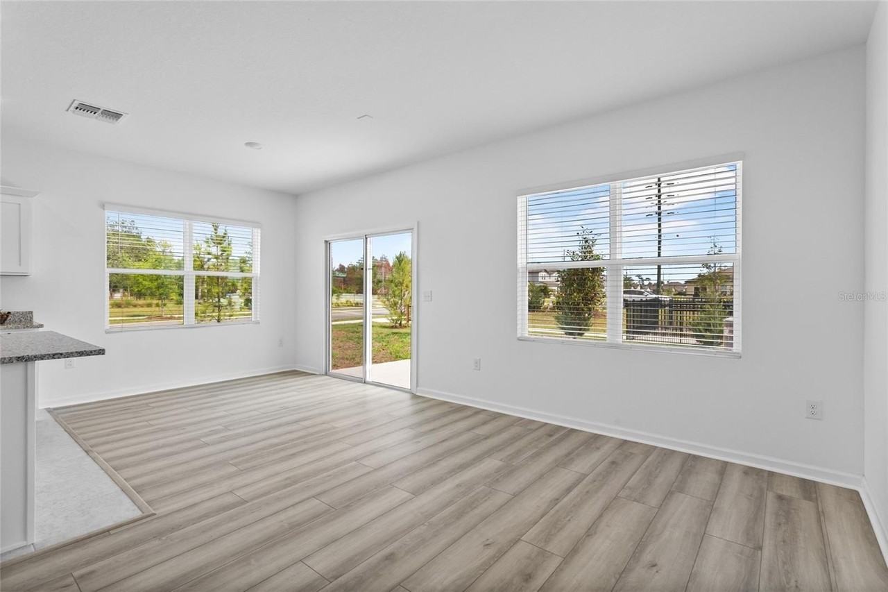 5948 Piney Shrub Pl - Photo 5 of 26