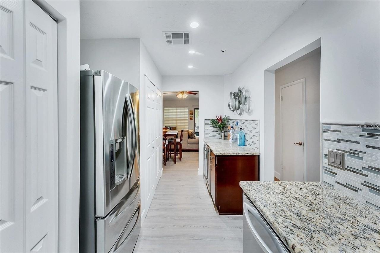 563 Northbridge Dr - Photo 6 of 18