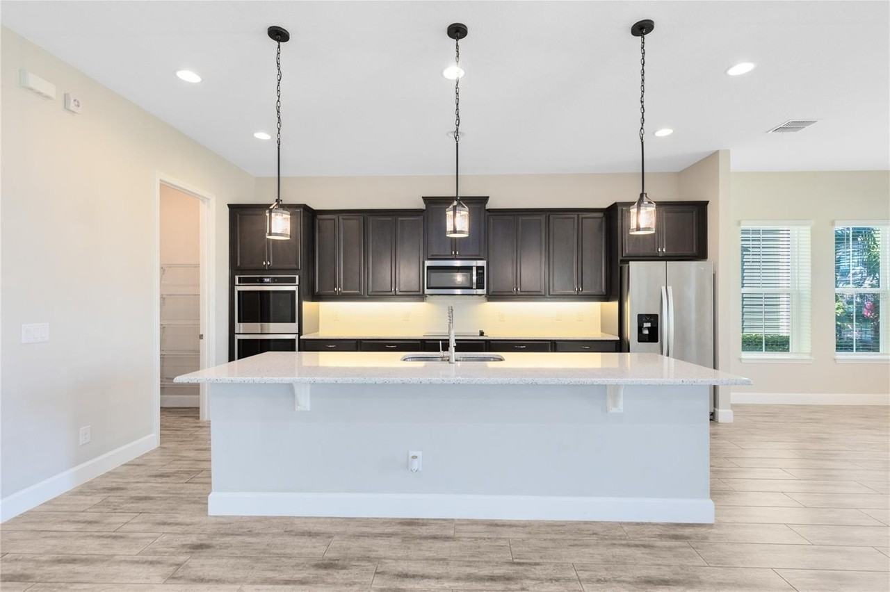 8962 Lower Carrel Cir - Photo 2 of 39