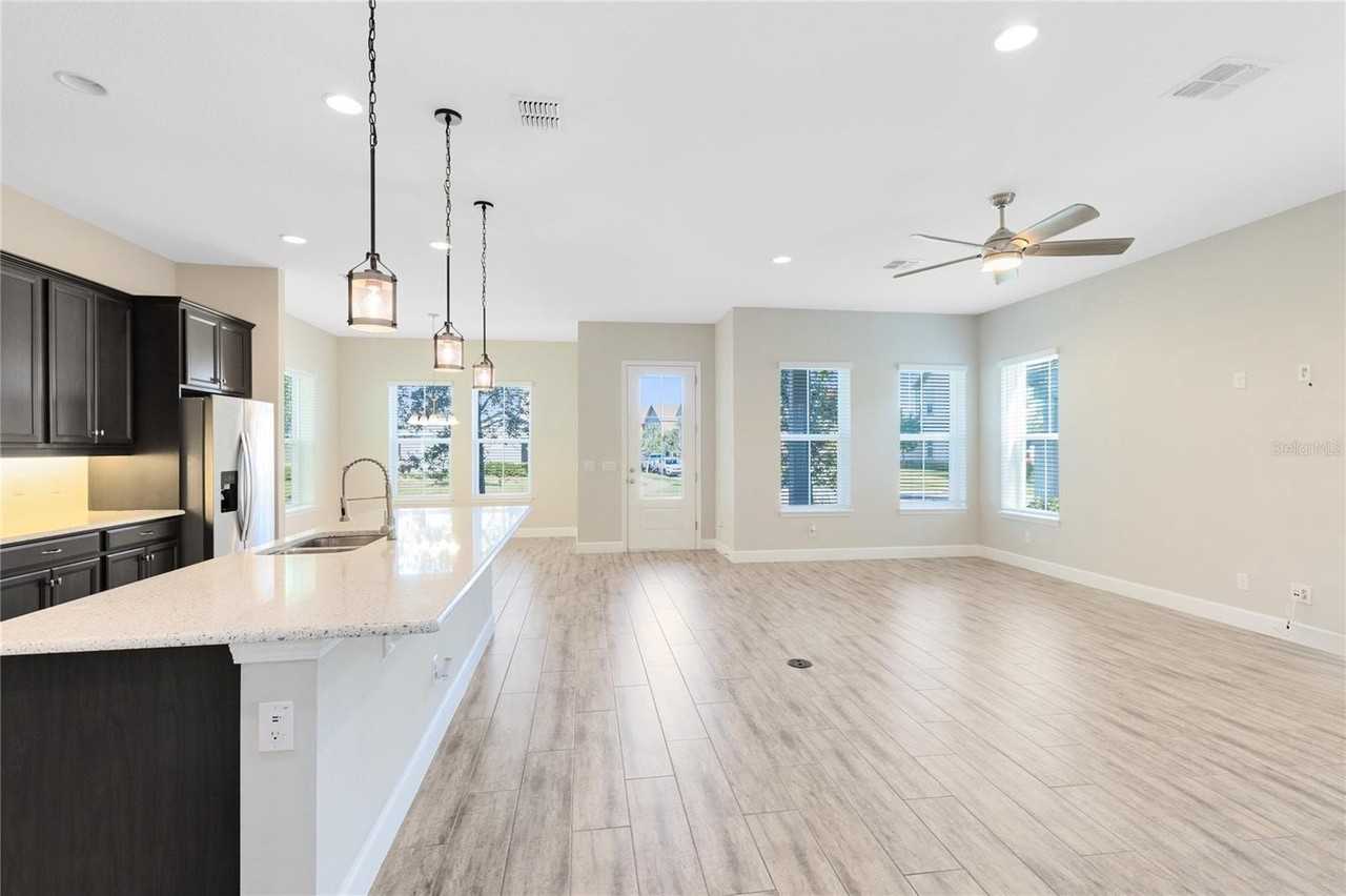 8962 Lower Carrel Cir - Photo 4 of 39