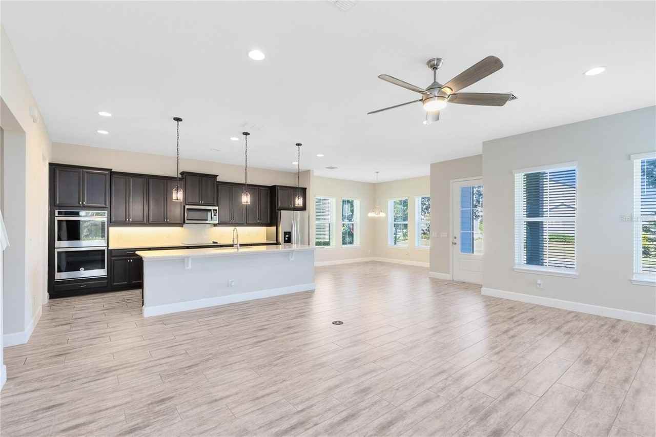 8962 Lower Carrel Cir - Photo 6 of 39