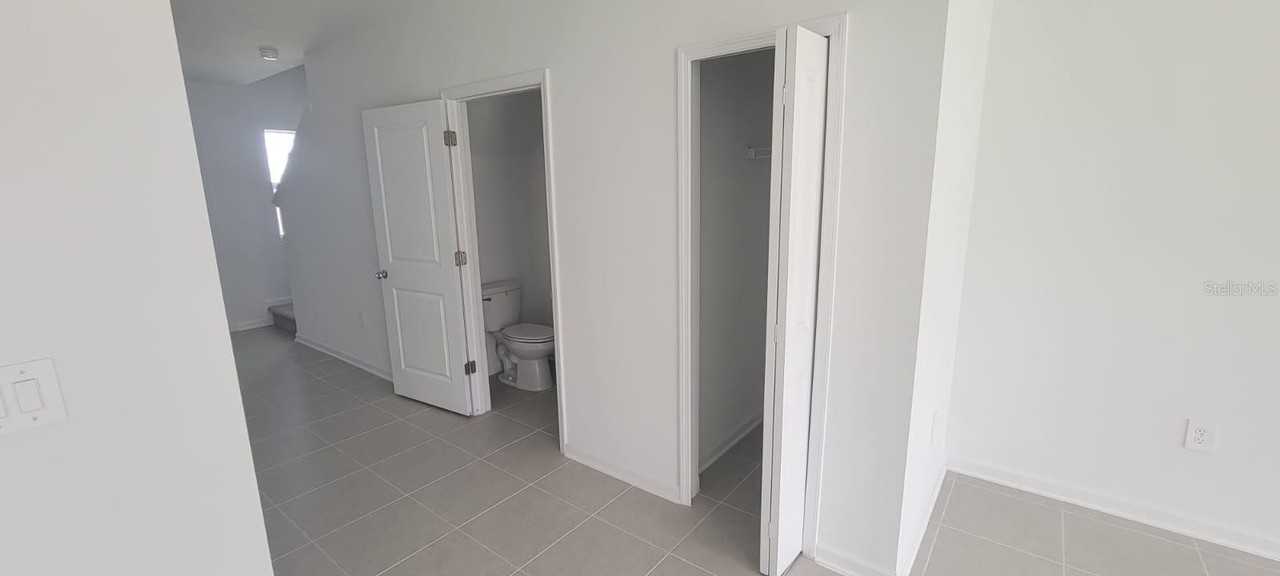 3602 Hardman Dr - Photo 5 of 33