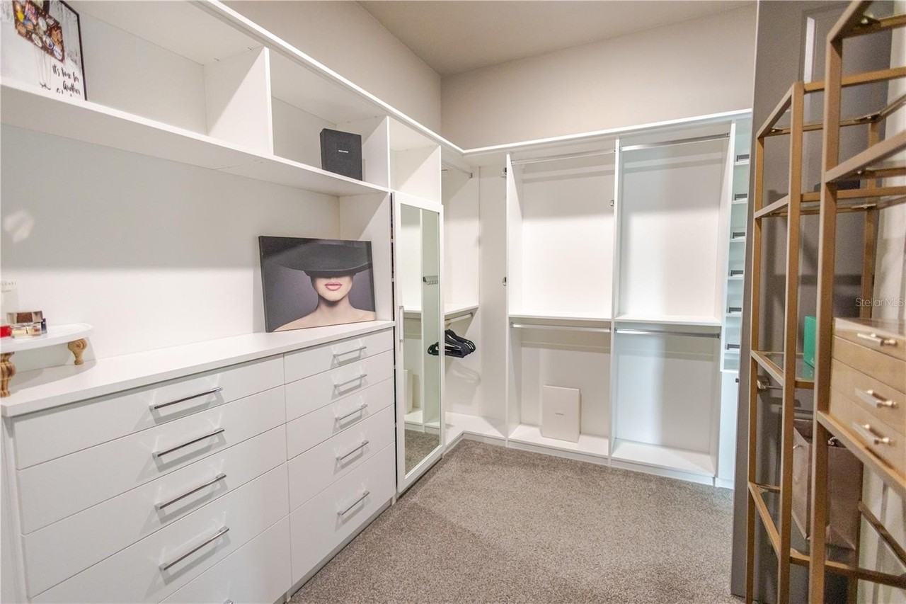 11967 Sw 32nd Ln - Photo 5 of 22