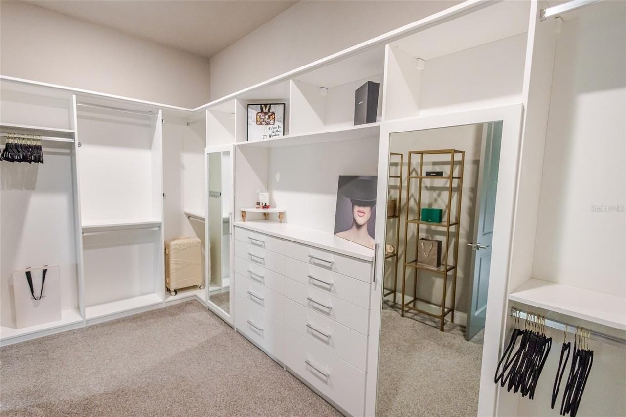 11967 Sw 32nd Ln - Photo 6 of 22