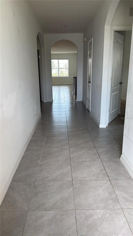 521 Nicken Grv - Photo 4 of 15