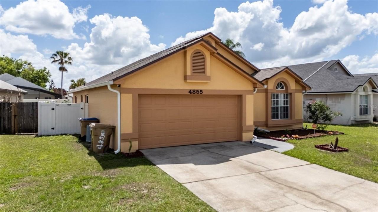 4855 Kingston Cir - Photo 4 of 31