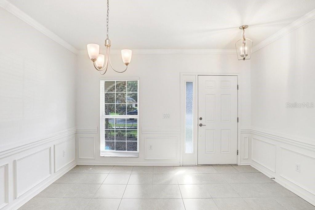 6431 Bradford Hill Ct - Photo 7 of 39