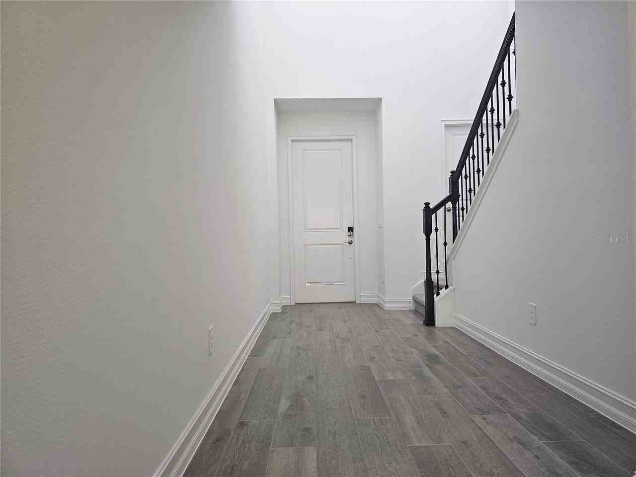 18271 Pearl View Pl - Photo 3 of 47