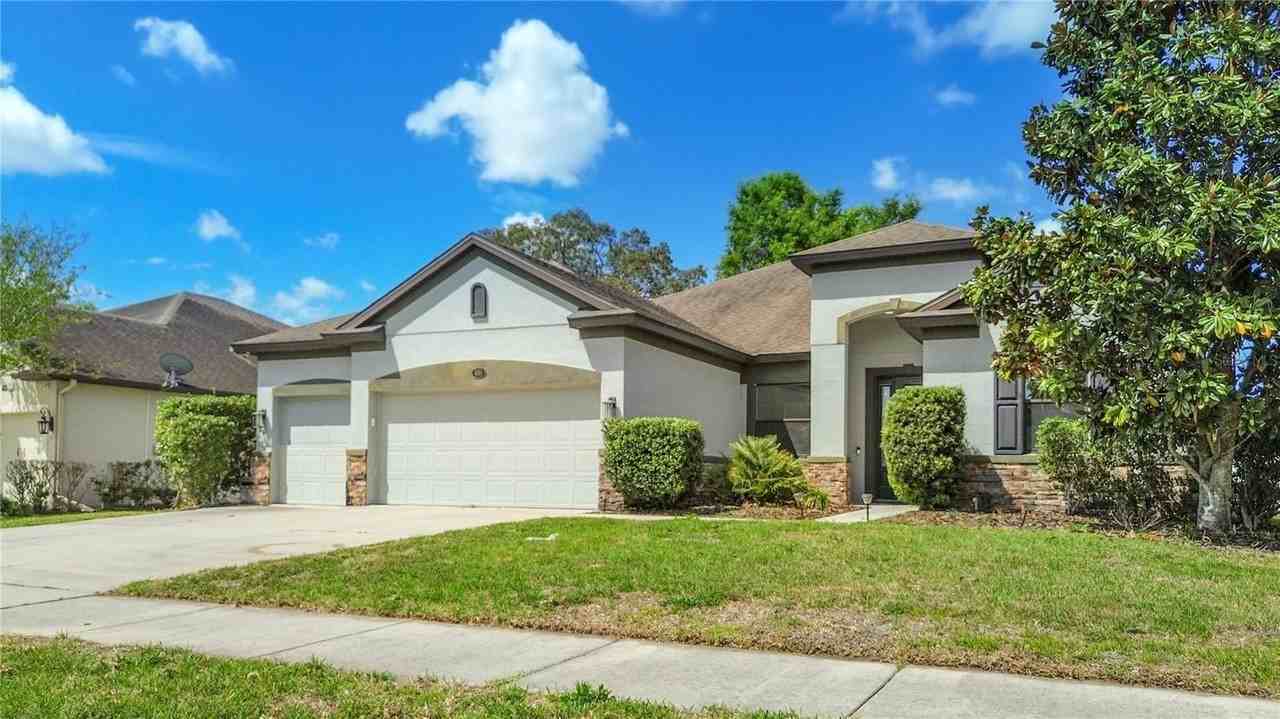 691 Challice Dr - Photo 3 of 43