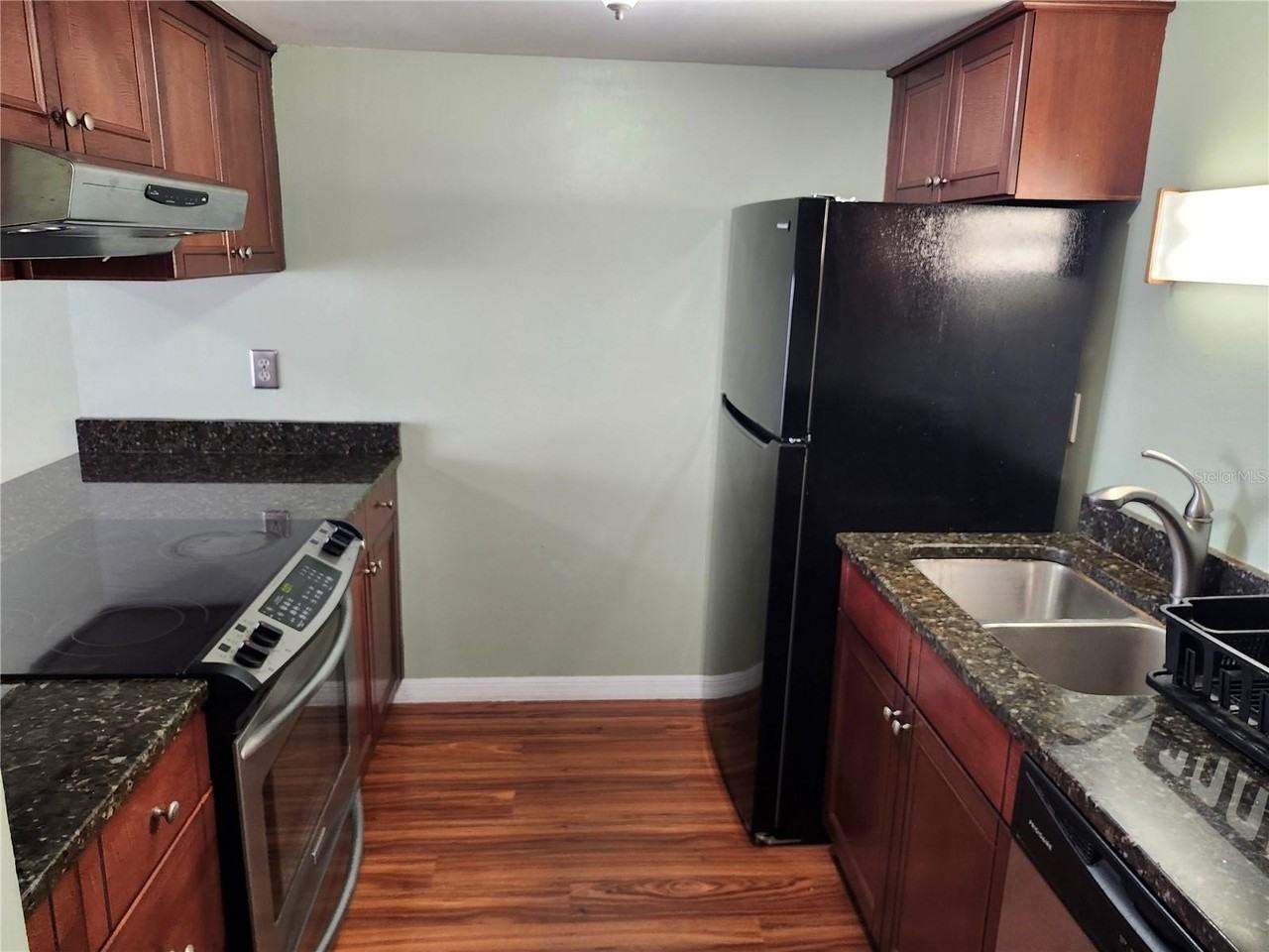 8212 11th St N #D - Photo 5 of 11