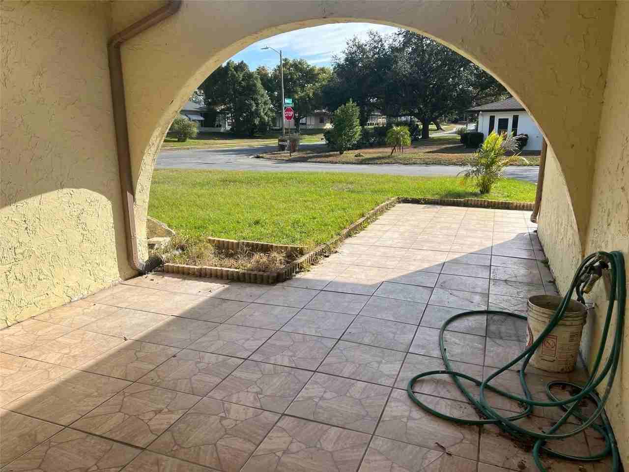 8119 San Bernardino Dr - Photo 6 of 39