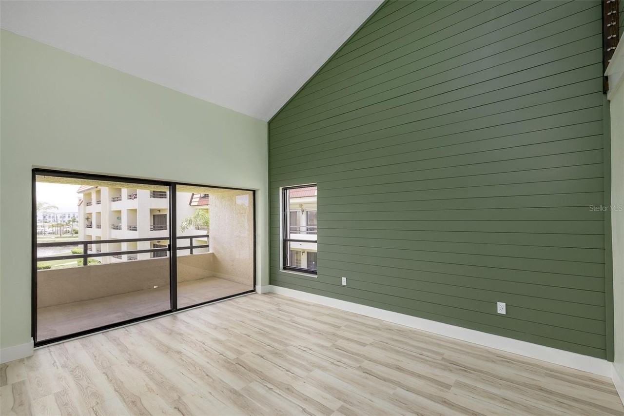 120 1st St E #110 - Photo 7 of 21