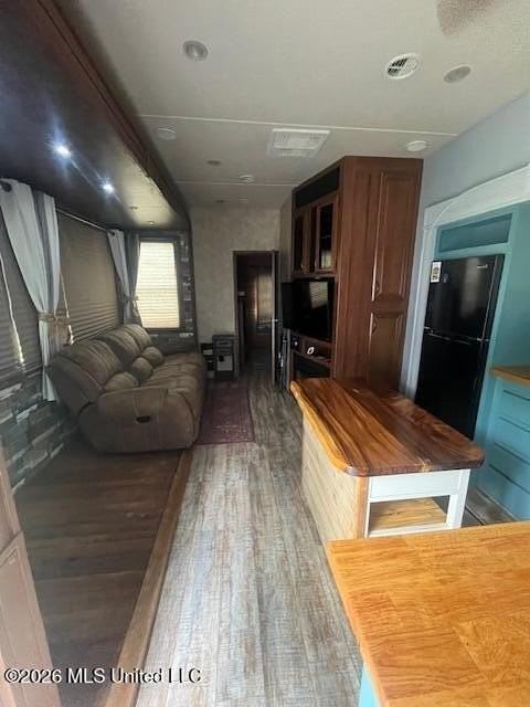 218 Lawrence Reid Rd - Photo 6 of 13