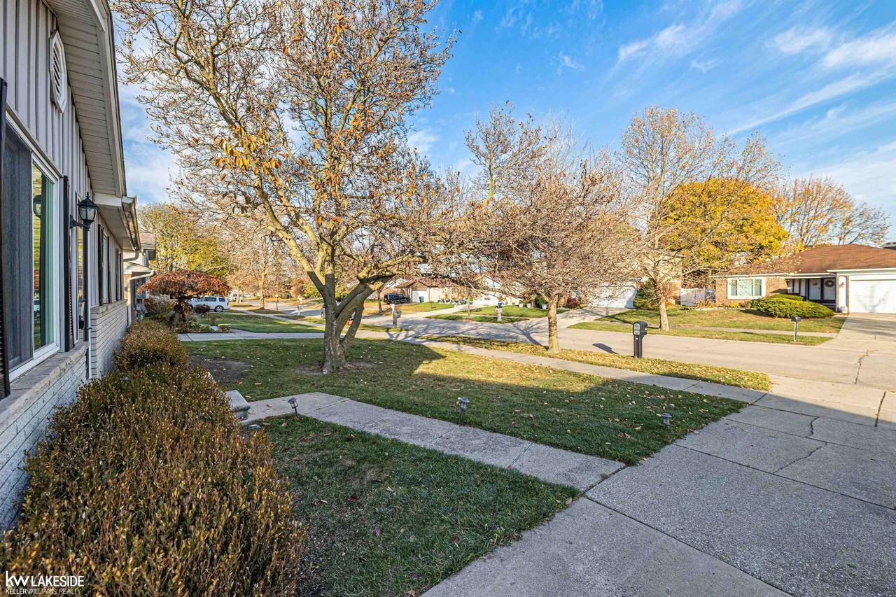 3043 Heritage Dr - Photo 7 of 29