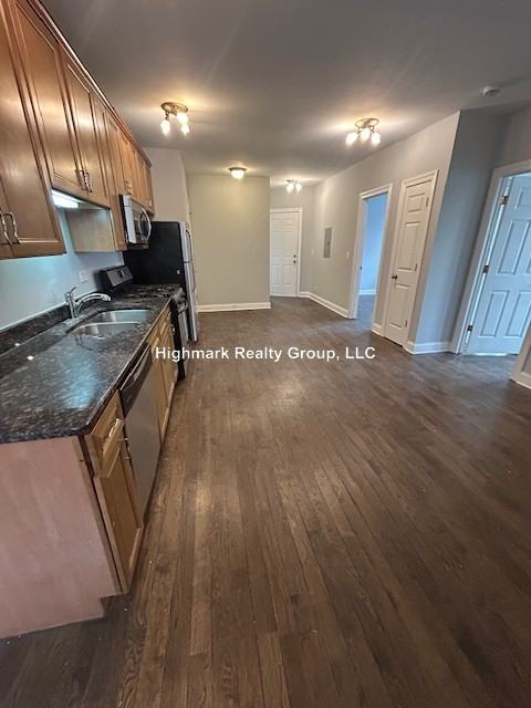 4554 W George St #1NA - Photo 2 of 9