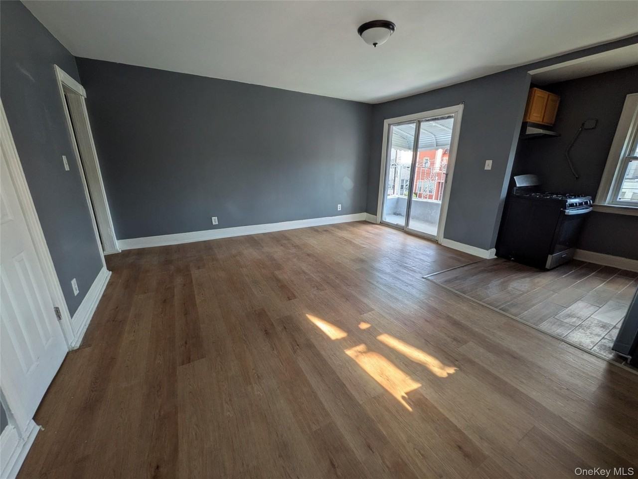 20511 110th Ave 2nd Fl - Photo 6 of 20