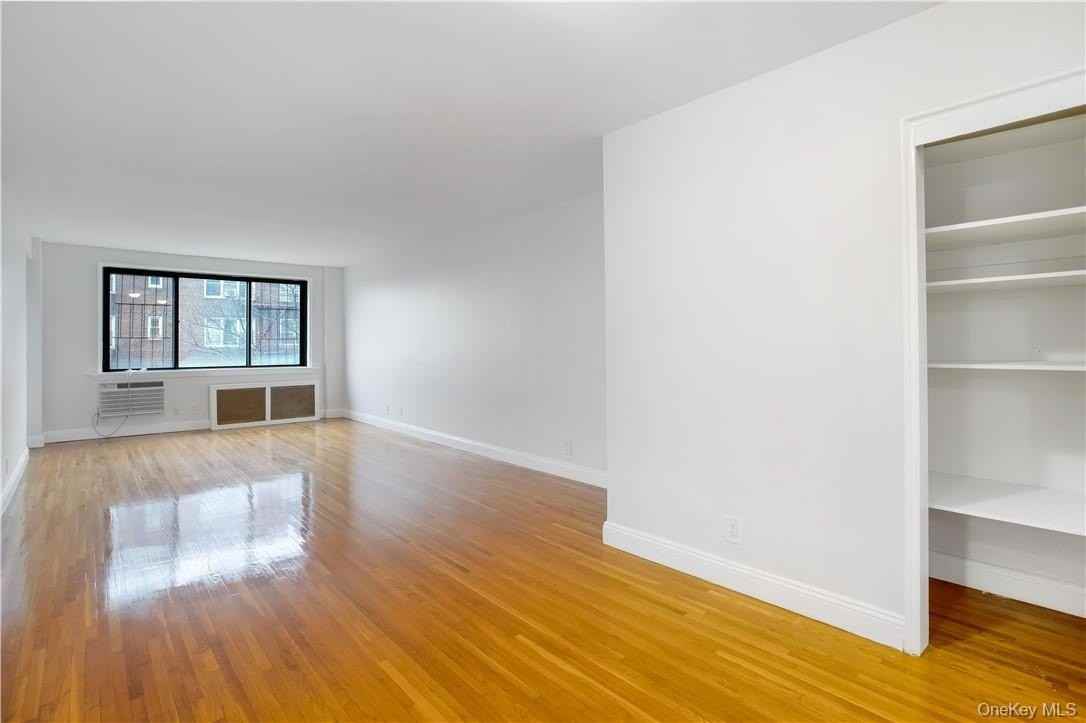 411 Bronx River Rd #7F - Photo 3 of 23