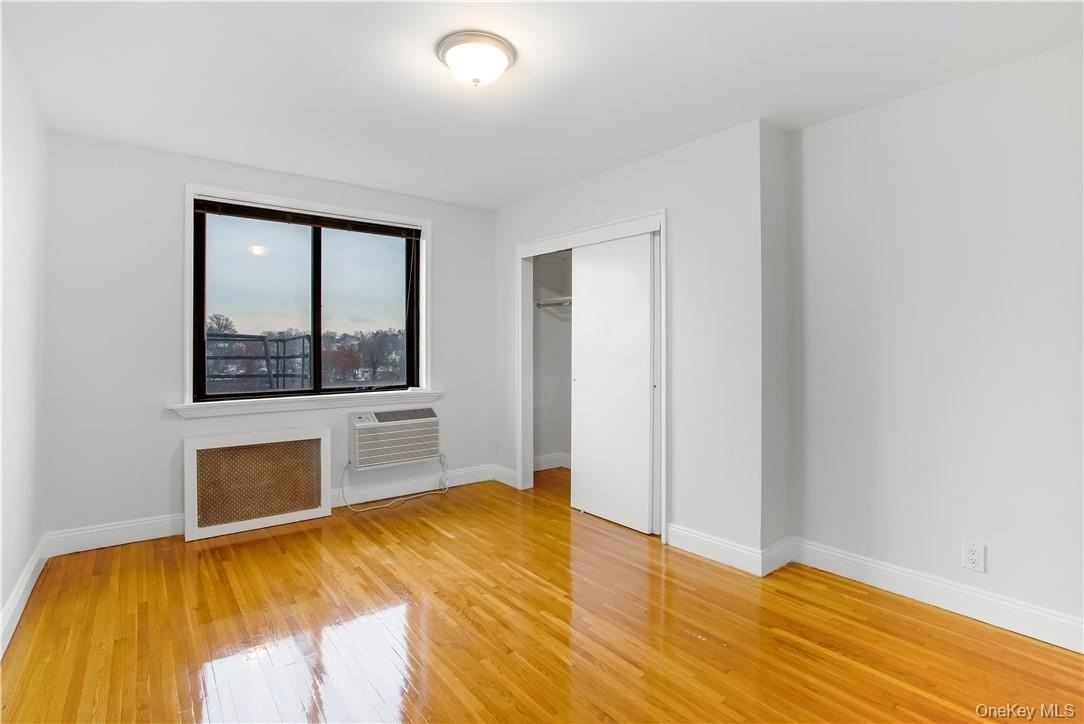 411 Bronx River Rd #7F - Photo 6 of 23