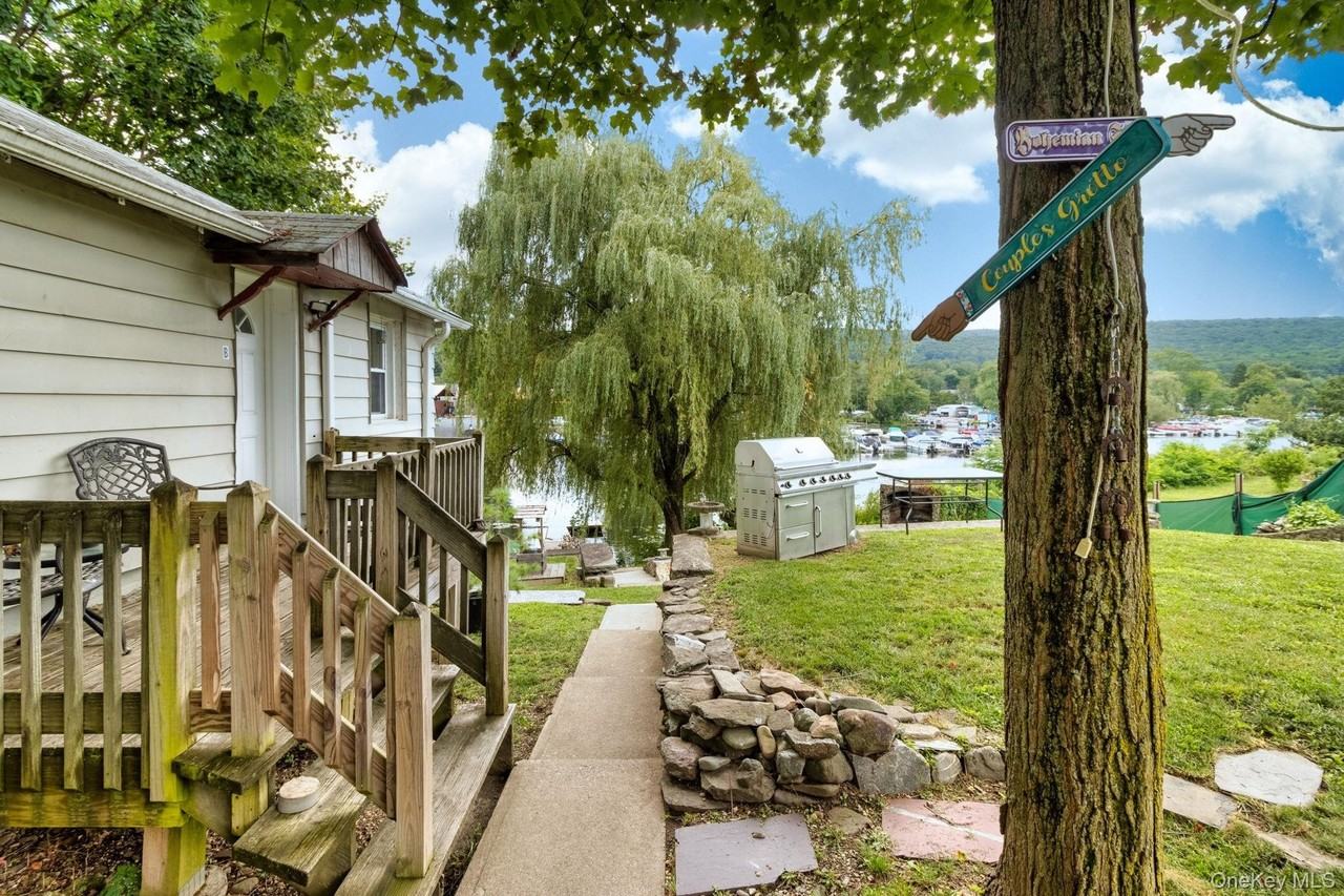 154 Windermere Ave Unit A - Photo 3 of 14