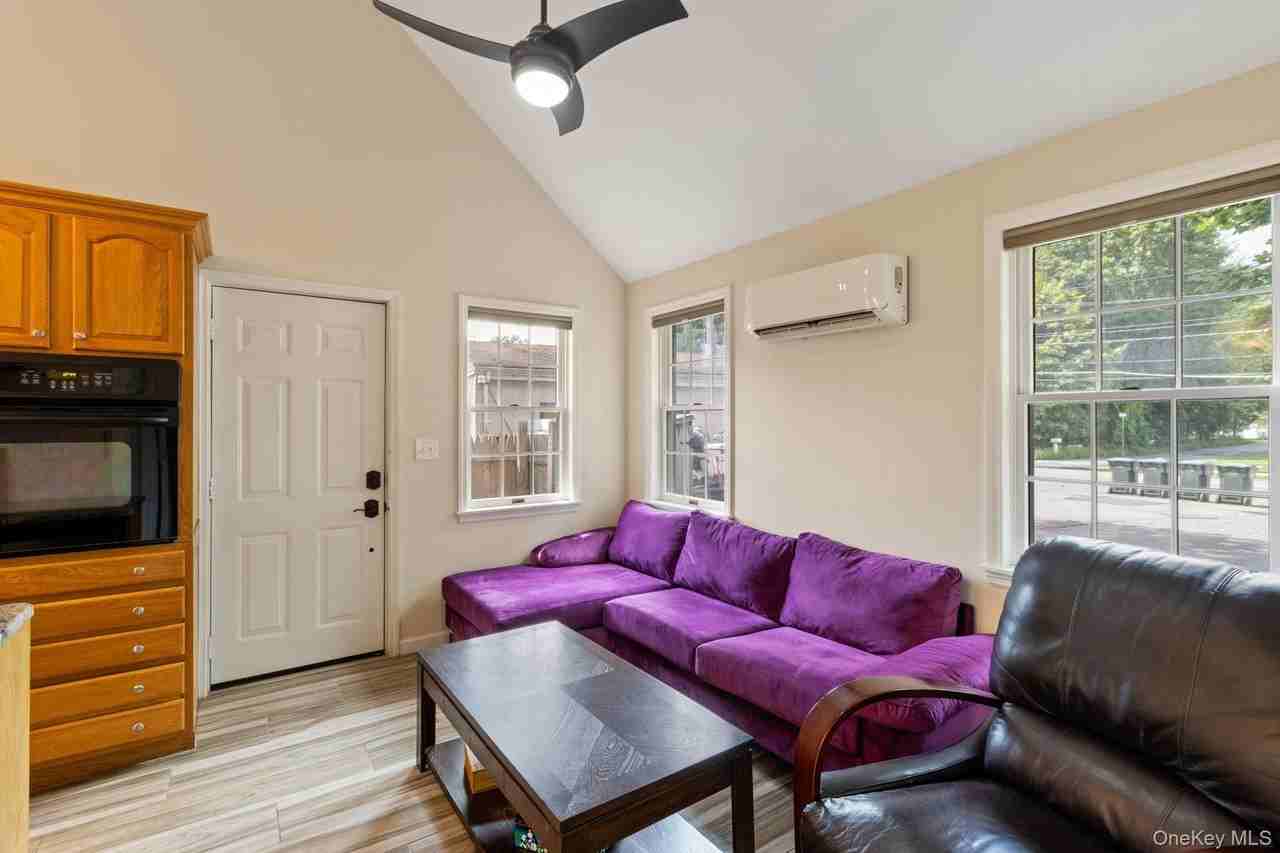 154 Windermere Ave Unit A - Photo 5 of 14