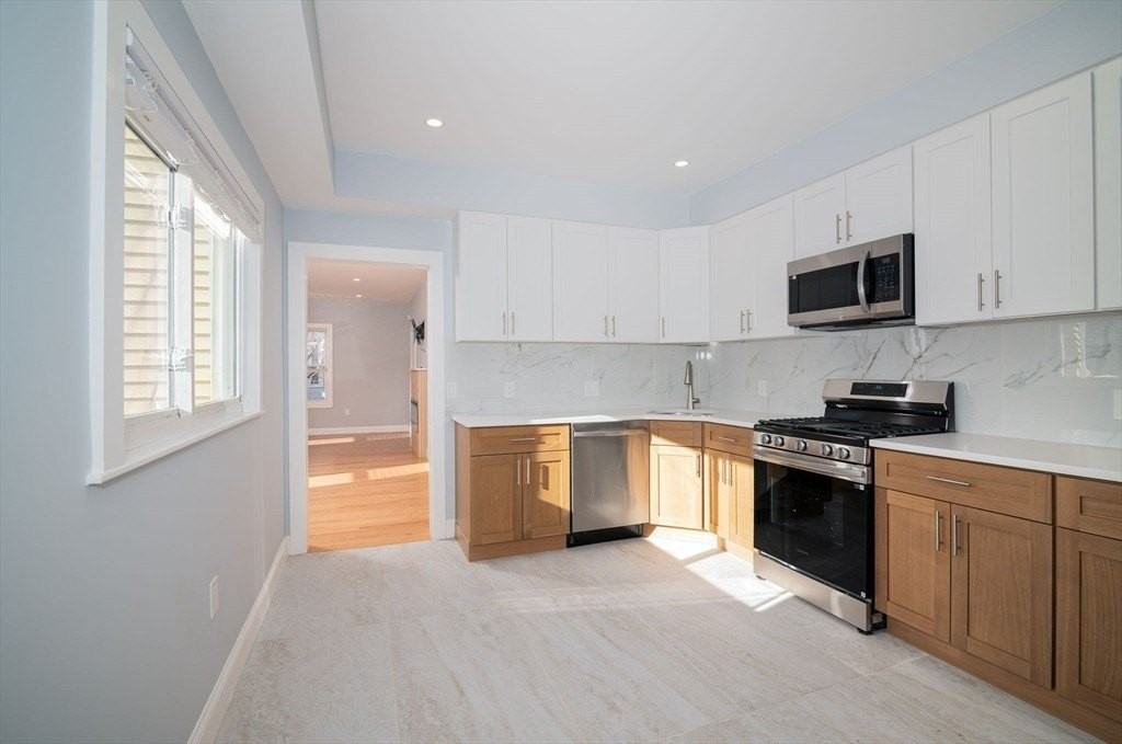 45 Tainter St Unit 45 - Photo 5 of 35