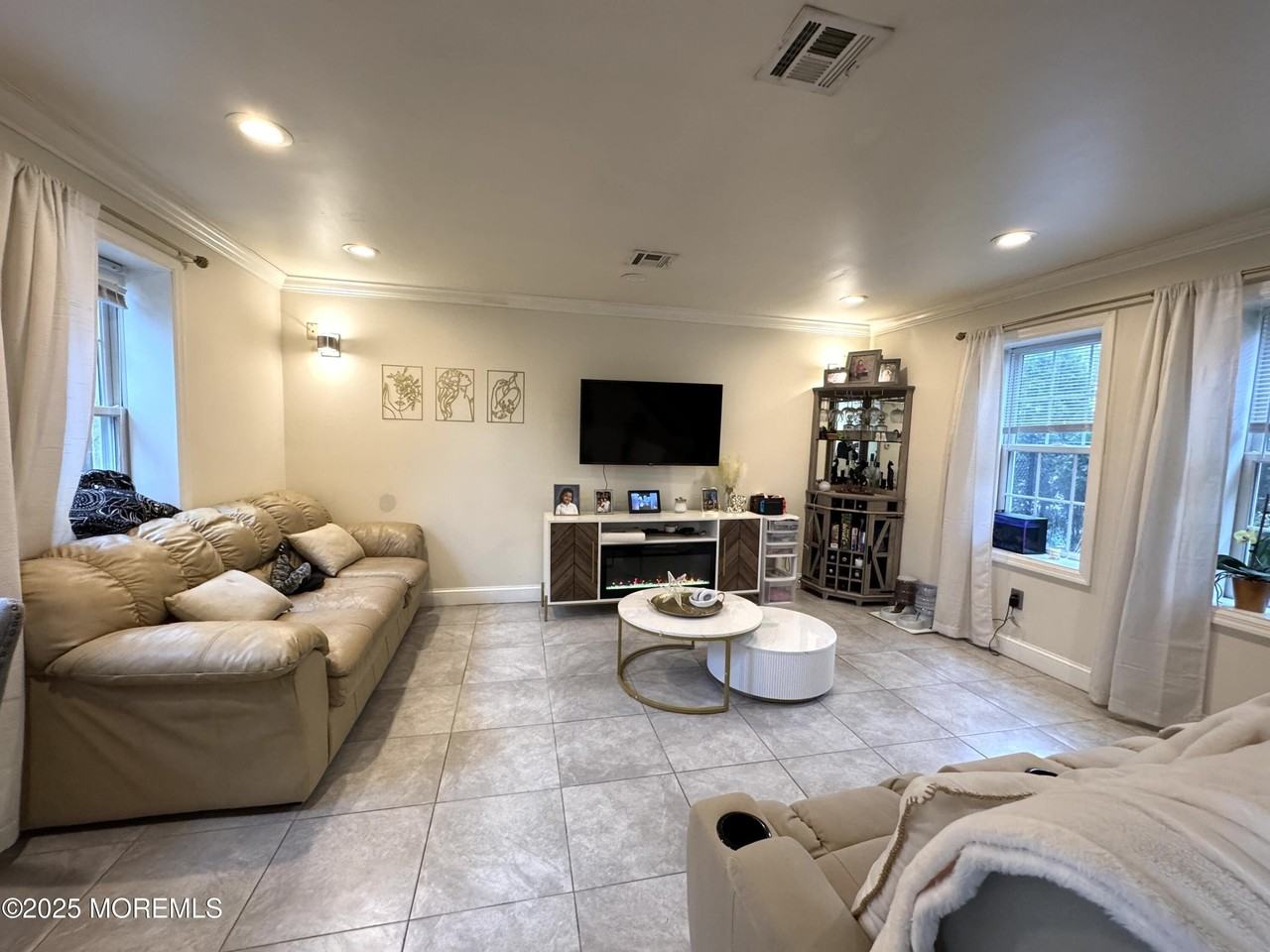 342 Elberon Blvd - Photo 3 of 9