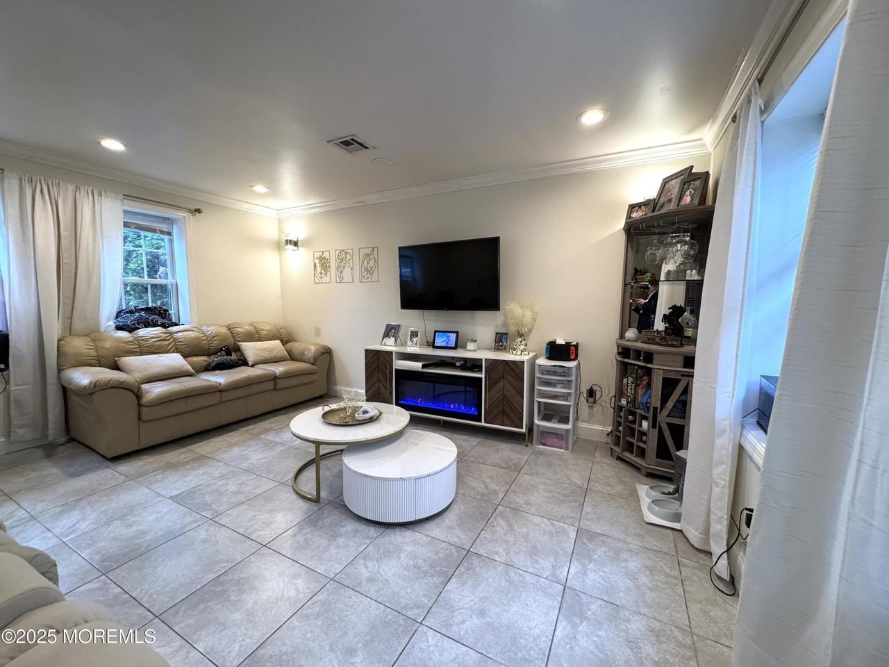 342 Elberon Blvd - Photo 4 of 9