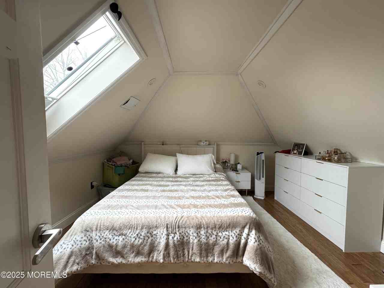 342 Elberon Blvd - Photo 6 of 9